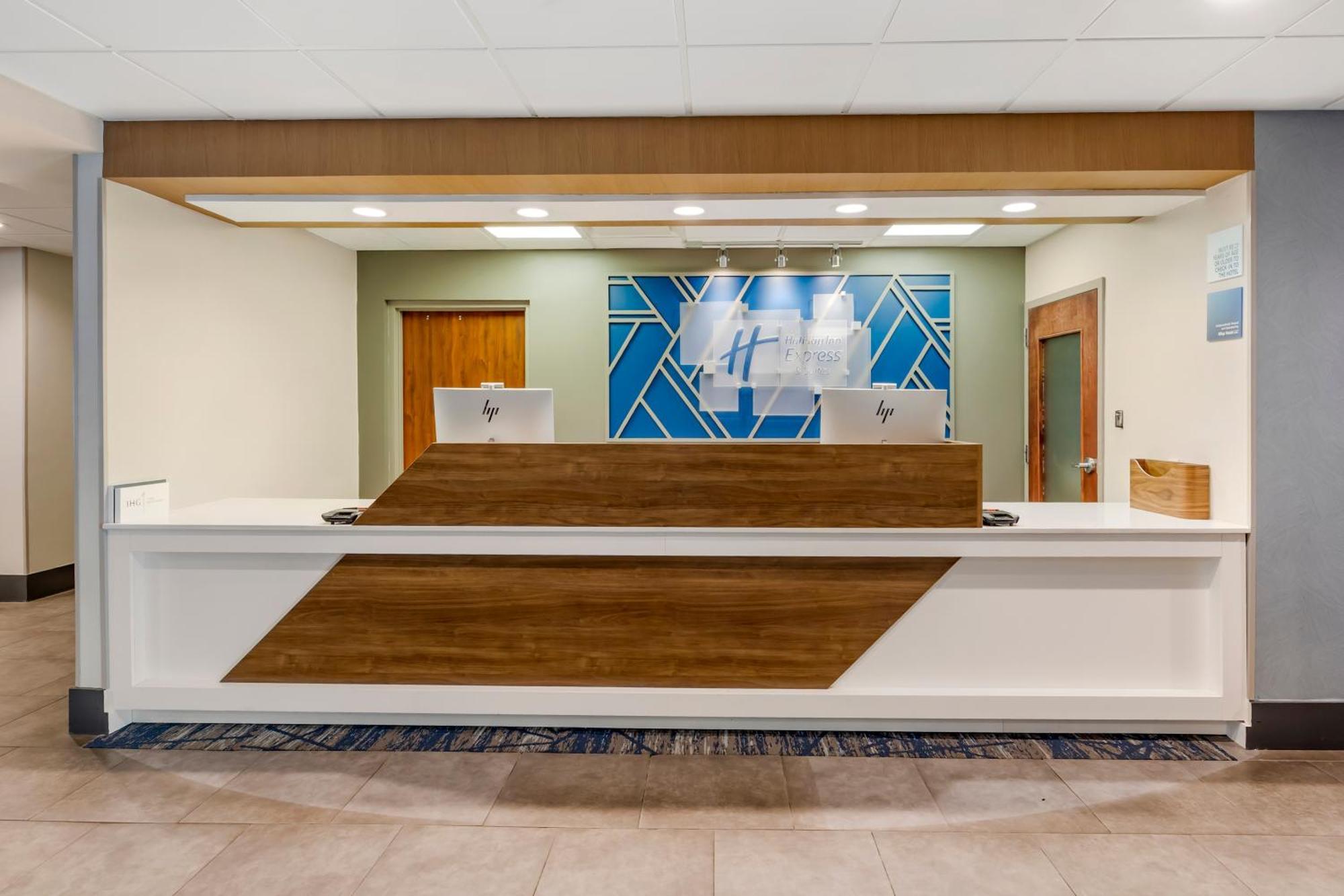 Holiday Inn Express & Suites Nashville Southeast - Antioch By Ihg Екстер'єр фото